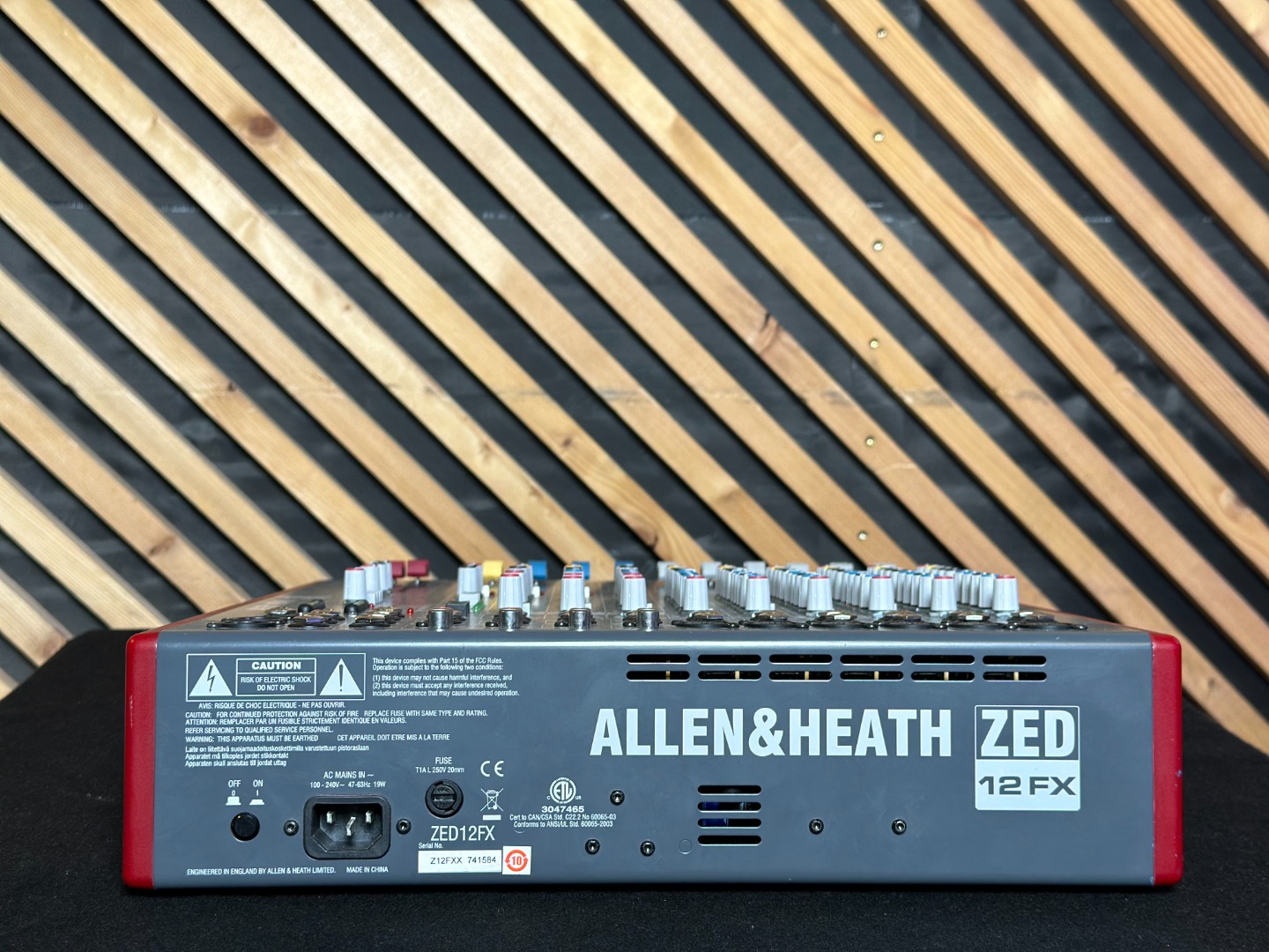 Allen&Heath Zed 12Fx Analogmischpult | 300 EUR - Gebrauchte